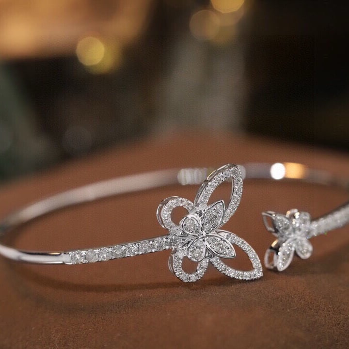 14k Gold 0.95 Ct Natural H Diamond & Butterfly Bangle - 3