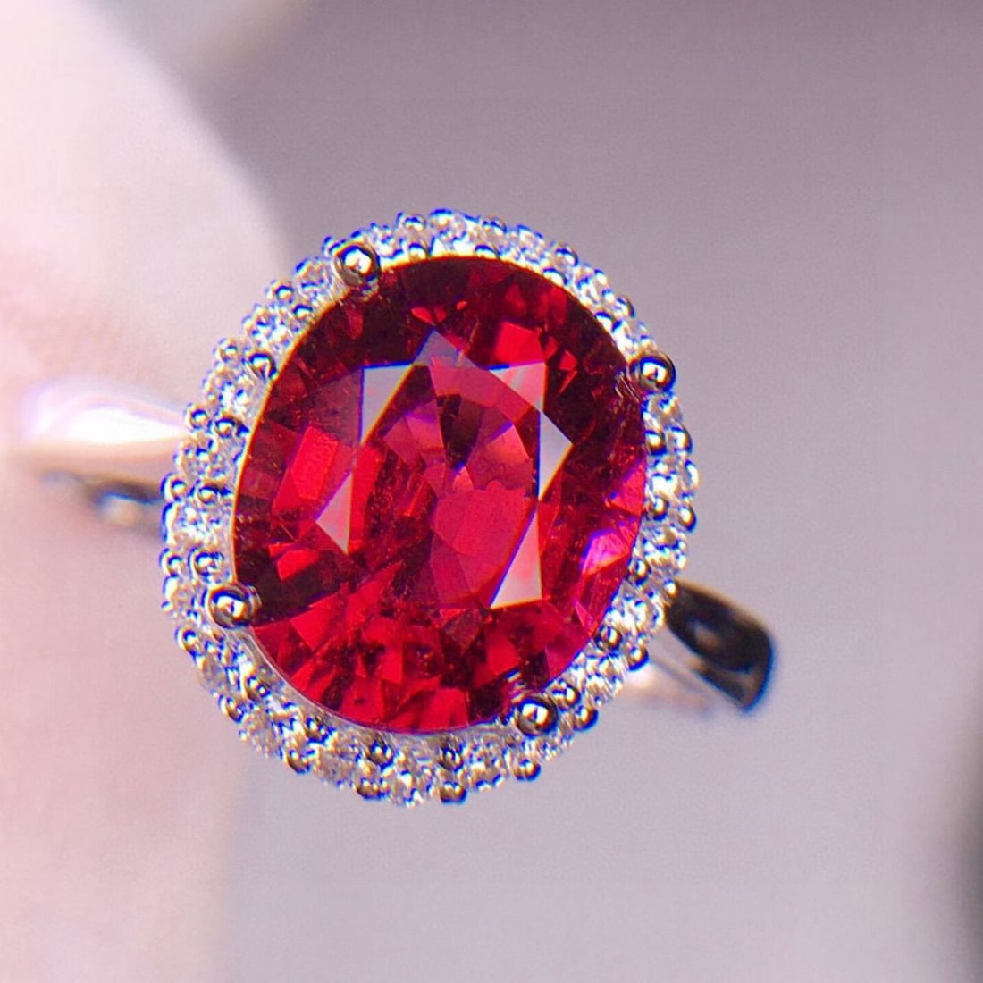 14k Gold 3.1 Ct Natural Tourmaline & Diamond Ring - 4