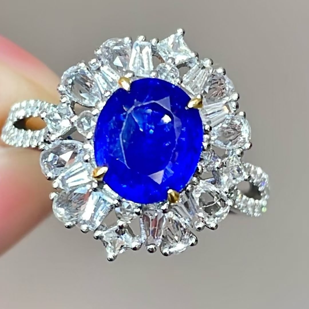 14k Gold 2 Ct Natural Sapphire & Diamond & Sapphire Ring: Ref:231071232 // gold content:14k gold // ring size:7. 25us // // main gemstone:sapphire // shape:oval // carat weight:2ct // color:royal blue // treatment:natural // // adjacent gemstone 2 : diamond