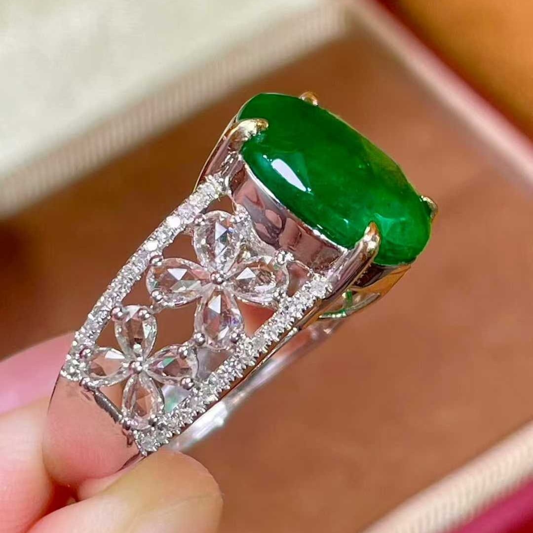14k Gold 5.55 Ctw Vivid Green Natural Emerald & Sapphire Ring - 6