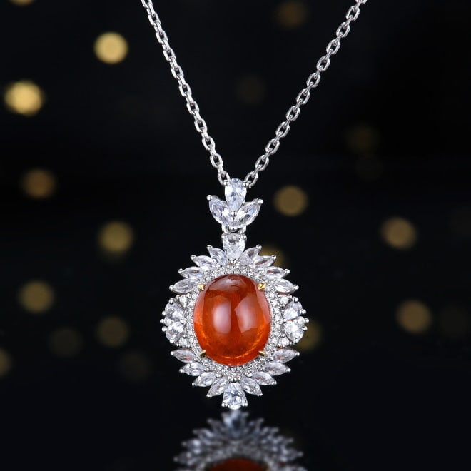 14k Gold 6.07 Ctw Natural Spessartine & Diamond Pendant( Without Chain ): Ref:231072015 // gold content:14k gold // main gemstone:spessartine // shape:oval // carat weight:5. 92ct // color:orange // treatment:natural // // adjacent gemstone 2 : diamond // number of