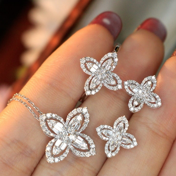 14k Gold 1.25 Ct Natural H Diamond Jewelry Set: Ref:231072053 // gold content:14k gold // ring size:7. 25us // // ring // main gemstone:diamond // shape:multiple // carat weight:0. 35ct // clarity grade:vs-si // color:h // treatment:natural // //
