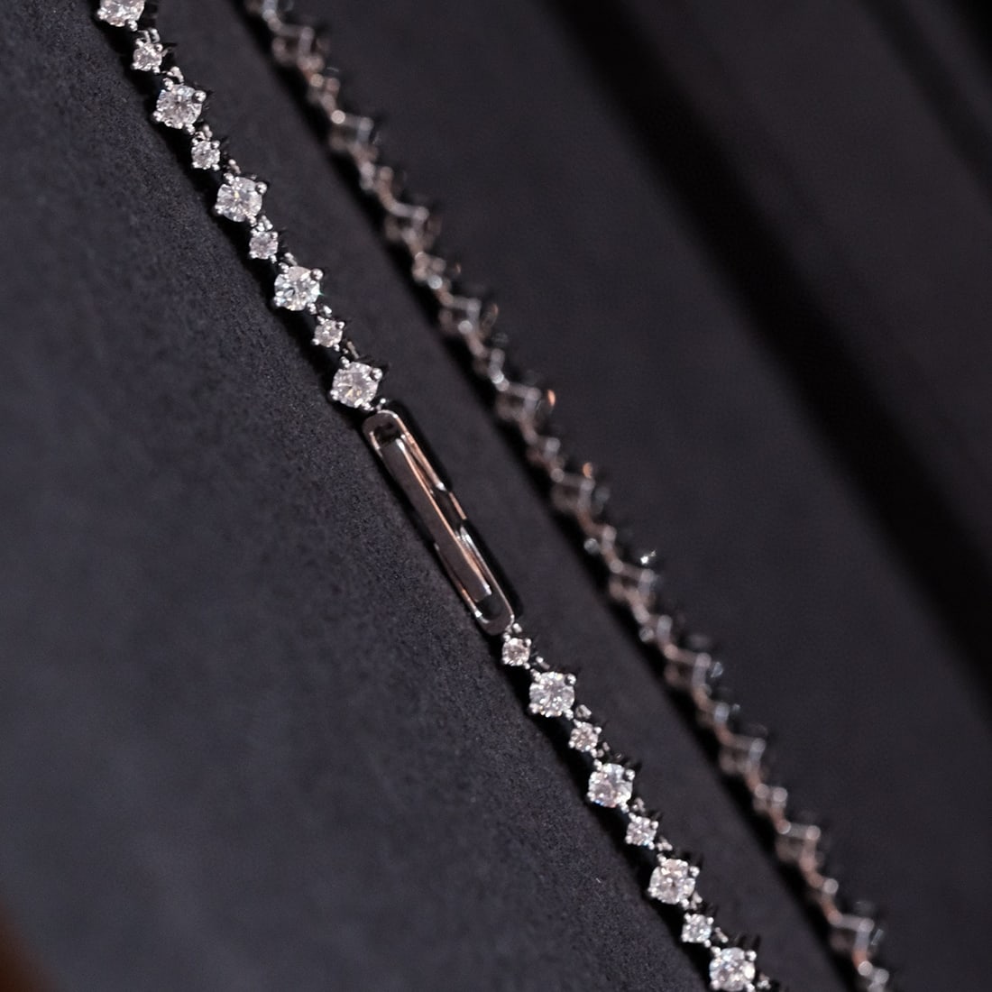 14k Gold 1.4 Ct Natural H Diamond Bracelet - 6