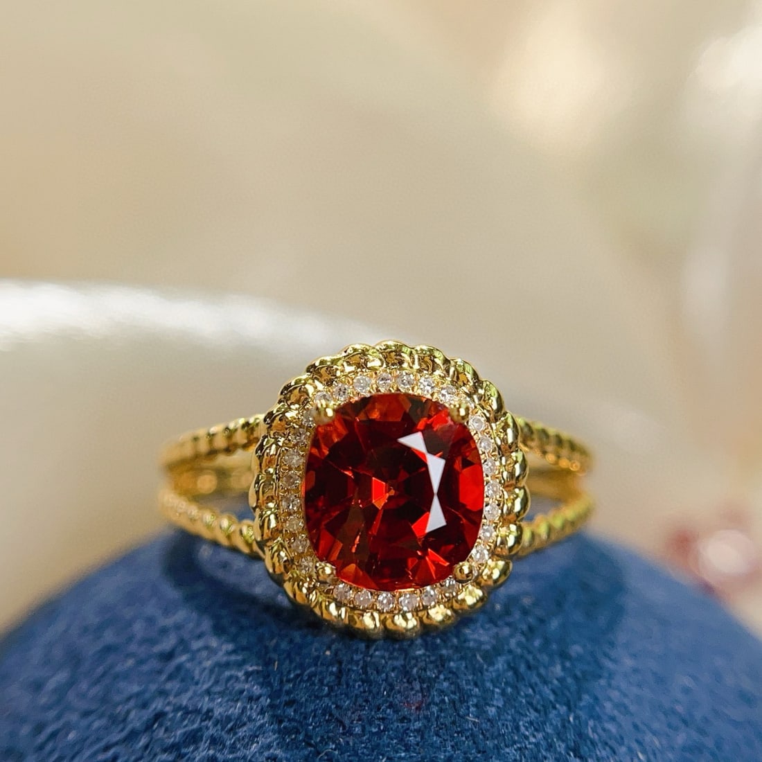 14k Gold 2.55 Ct Natural Spessartine & Diamond Ring - 8