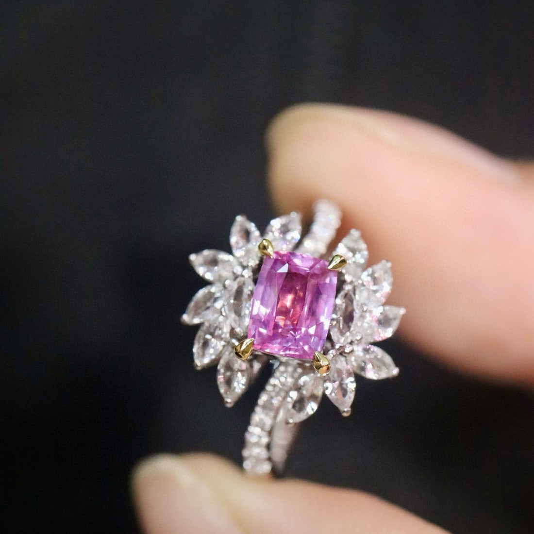 14k Gold 0.92 Ctw Natural Sapphire & Diamond Ring - 3