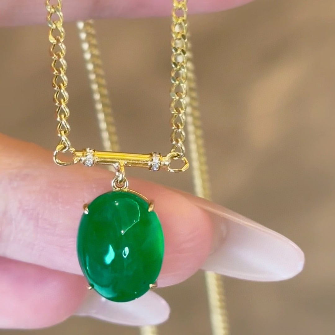 14k Gold 5.05 Ct Vivid Green Natural Emerald & Diamond Necklace - 3