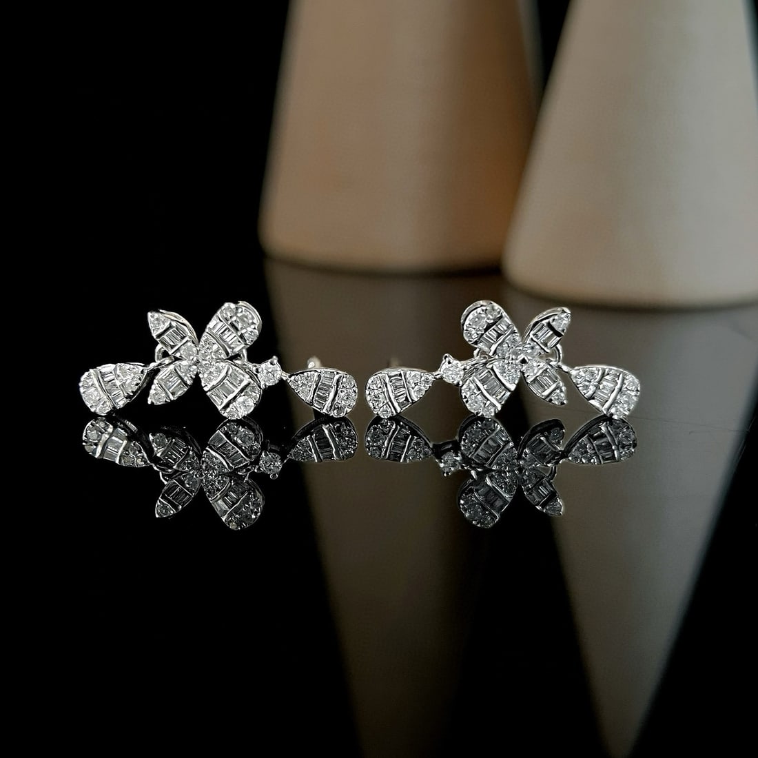 14k Gold 0.5 Ct Natural H Diamond Earrings - 3