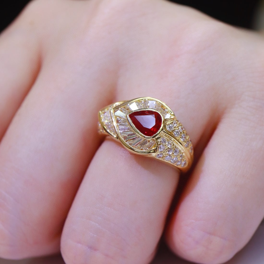 14k Gold 2.01 Ctw Natural Ruby & Diamond Ring - 5