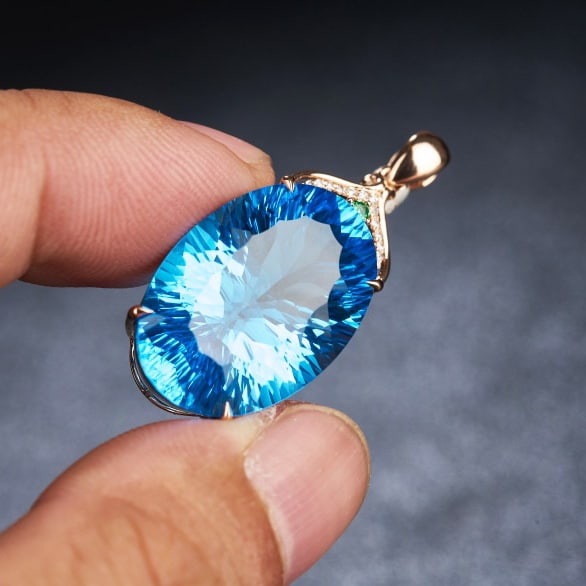 14k Gold 22.88 Ct Natural Topaz & Diamond & Tsavorite Pendant( Without Chain ) - 9