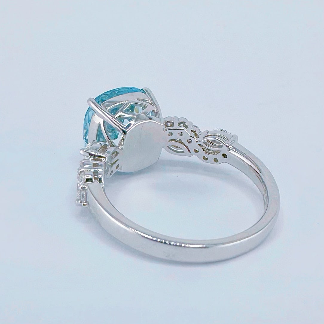 14k Gold 3.74 Ctw Natural Aquamarine & Diamond Ring - 2