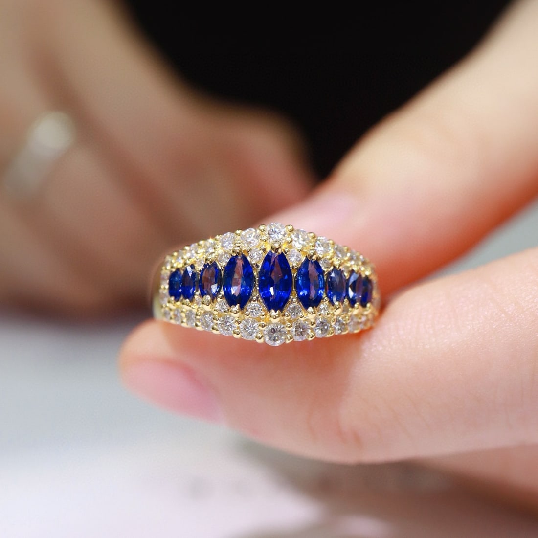 14k Gold 1.4 Ctw Natural Sapphire & Diamond Ring: Ref:231072352 // gold content:14k gold // ring size:7. 25us // // main gemstone:sapphire // shape:marquise // carat weight:0. 9ct // color:royal blue // treatment:natural // // adjacent gemstone 2 :
