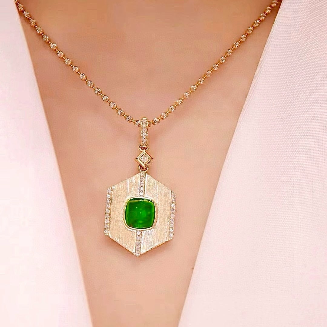 14k Gold 1.86 Ctw Vivid Green Natural Emerald & Diamond Pendant( Without Chain ) - 3