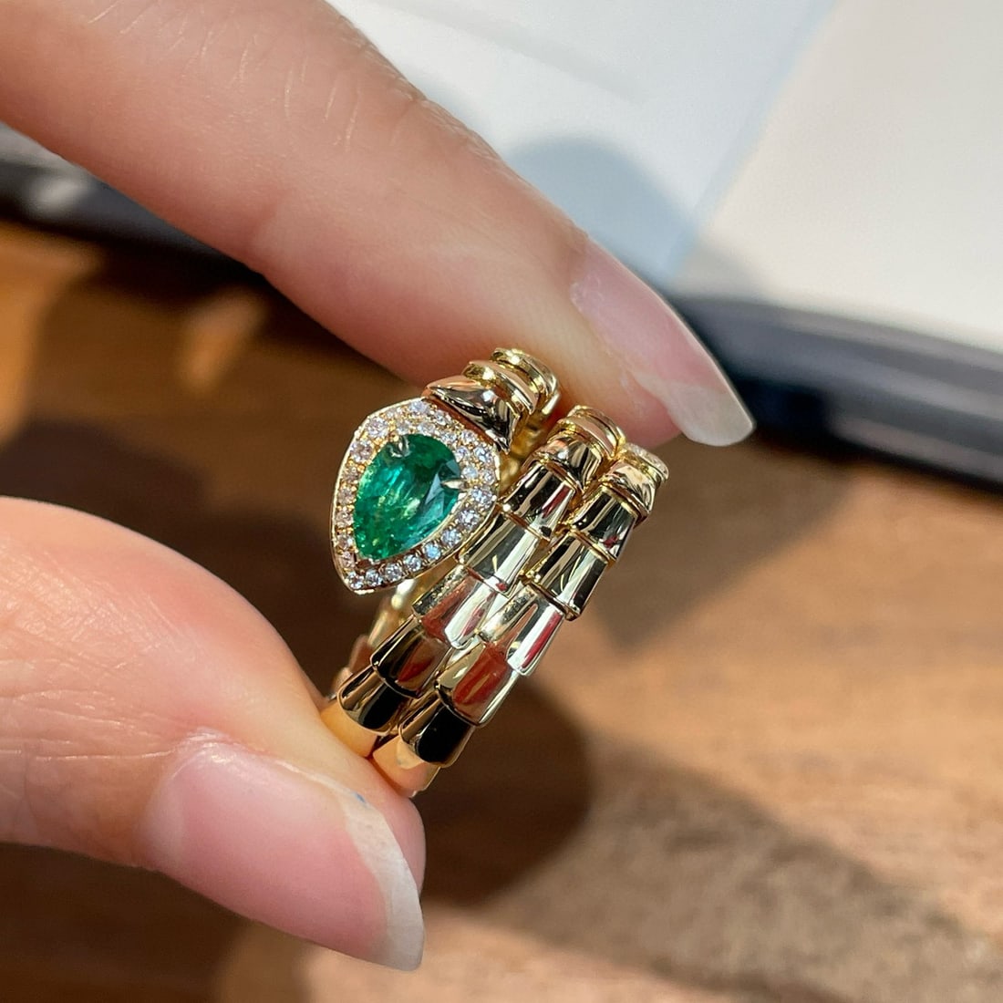 14k Gold 0.4 Ct Natural Emerald & Diamond Ring - 3