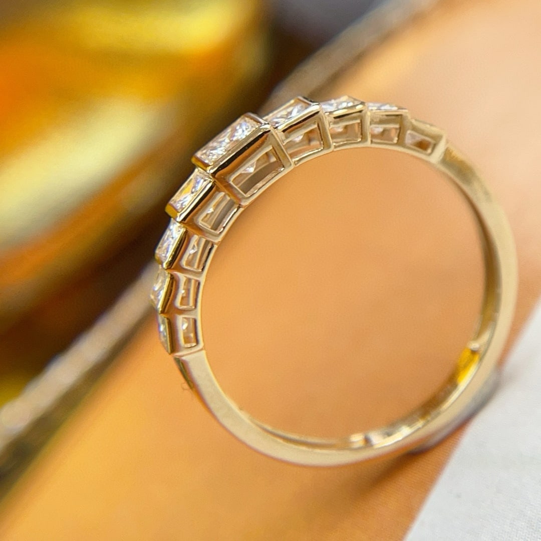 14k Gold 0.50 Ct Natural H Diamond Ring - 4