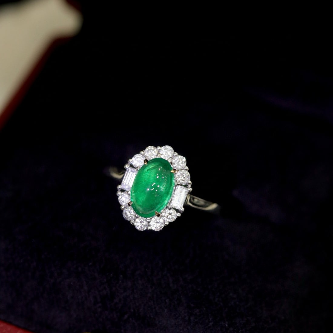 14k Gold 2.18 Ctw Vivid Green Natural Emerald & Diamond Ring - 6