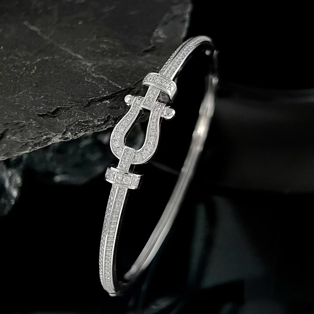 14k Gold 0.9 Ct Natural H Diamond Bangle - 2