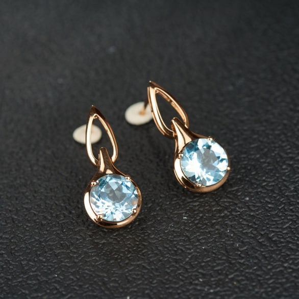14k Gold 3.19 Ct Natural Aquamarine Earrings: Ref:231073050 // gold content:14k gold // main gemstone:aquamarine // shape:round // carat weight:3. 19ct // color:santa maria color // treatment:natural // cut grade:g //