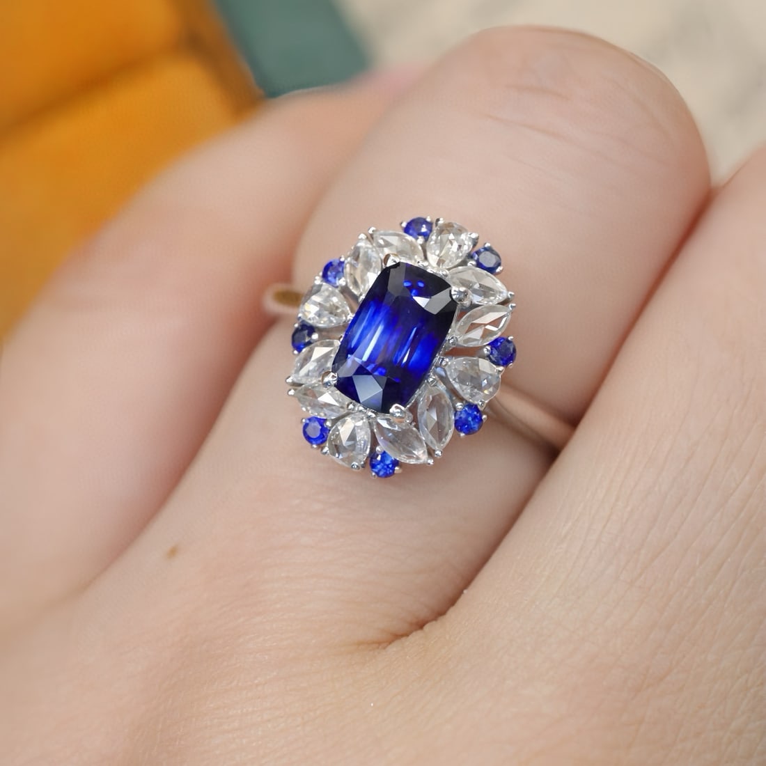 14k Gold 1.37 Ctw Natural Sapphire & Diamond Ring - 5