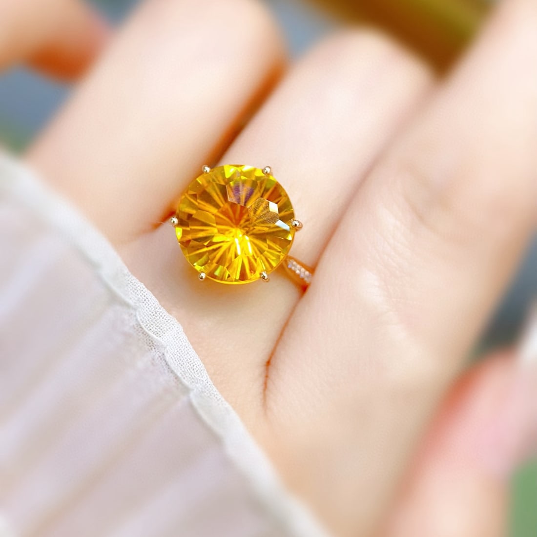 14k Gold 6.18 Ctw Natural Citrine & Diamond Ring - 2
