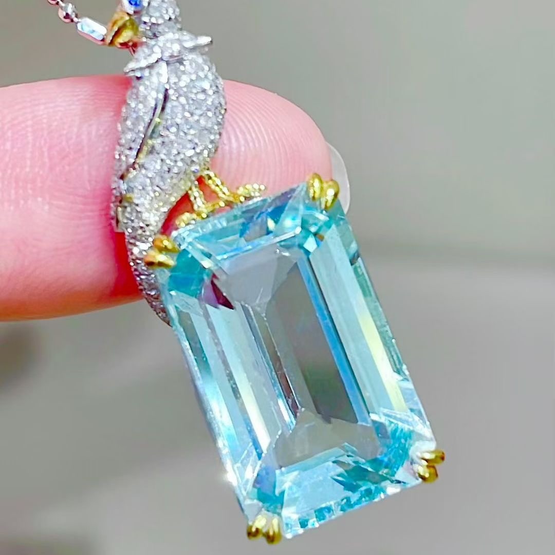 14k Gold 8.5 Ct Natural Aquamarine & Diamond Pendant( Without Chain ) - 5