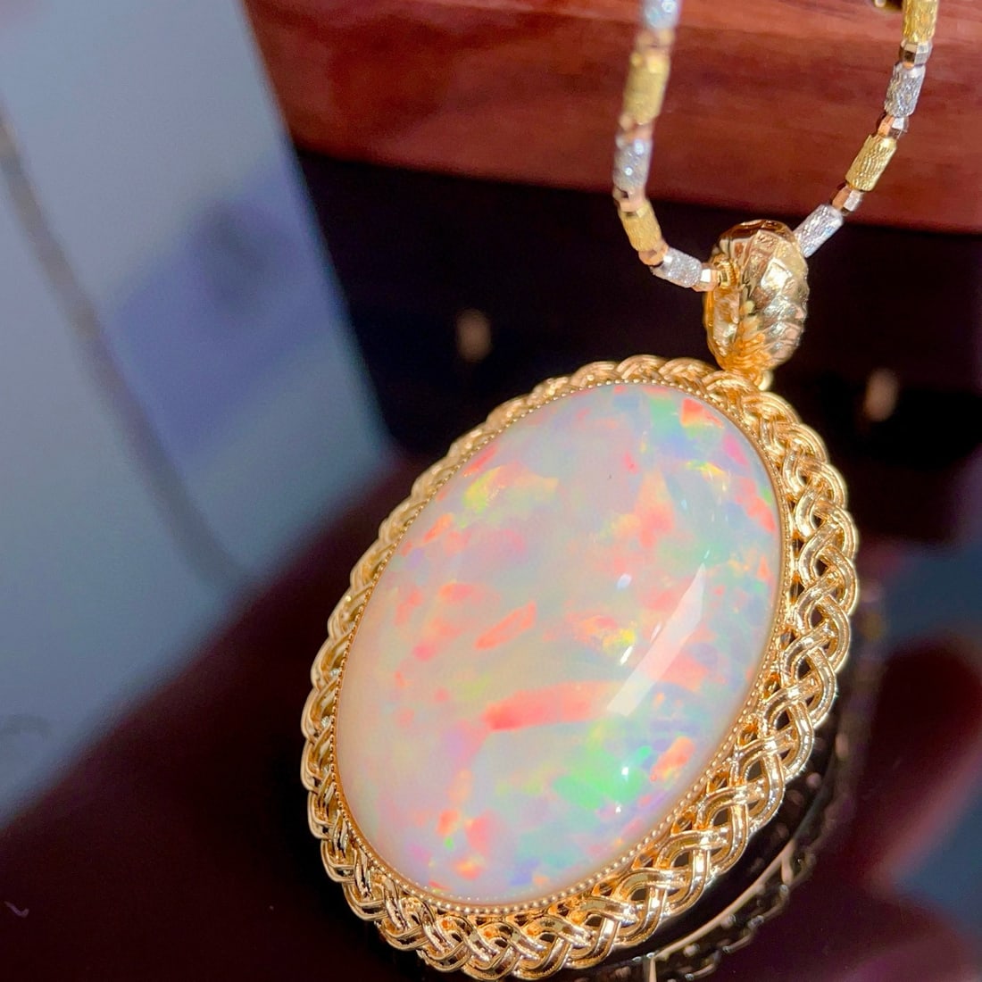 14k Gold 30.32 Ct Natural Opal Pendant( Without Chain ) - 6