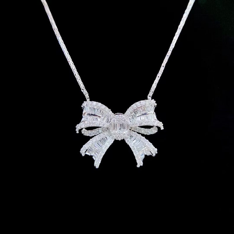 14k Gold 0.7 Ct Natural H Diamond Necklace: Ref:231073231 // gold content:14k gold // main gemstone:diamond // shape:multiple // carat weight:0. 7ct // clarity grade:vs-si // color:h // treatment:natural //