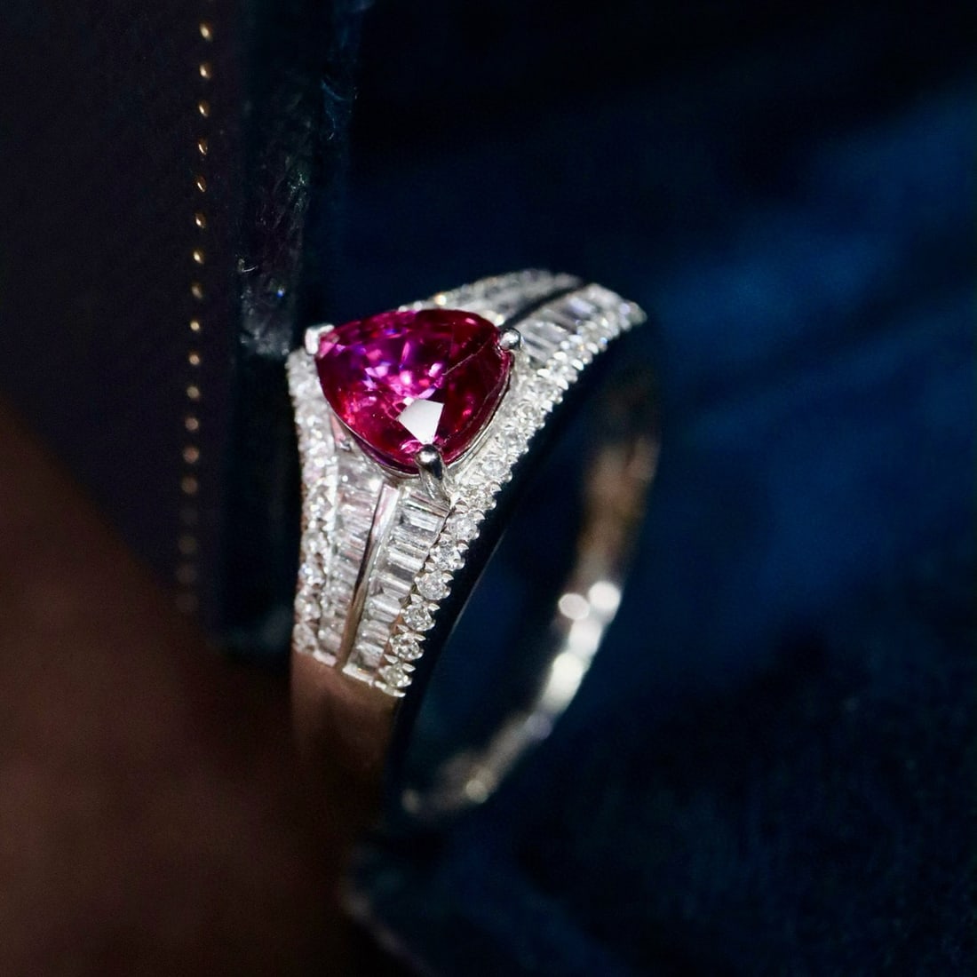 14k Gold 1.39 Ctw Natural Ruby & Diamond Ring - 2
