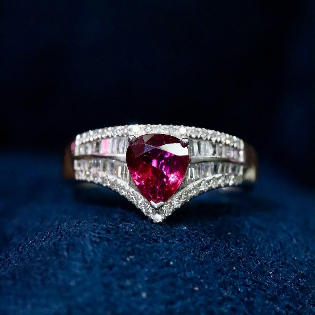14k Gold 1.39 Ctw Natural Ruby & Diamond Ring - 4