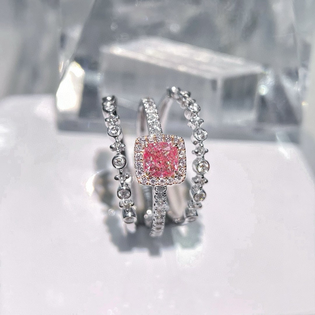 14k Gold 1.02 Ctw Natural Pink Diamond & Diamond Ring: Ref:231074064 // gold content:14k gold // ring size:7. 25us // // main gemstone:pink diamond // shape:cushion // carat weight:0. 52ct // color:pink // treatment:natural // // adjacent gemstone 2 :