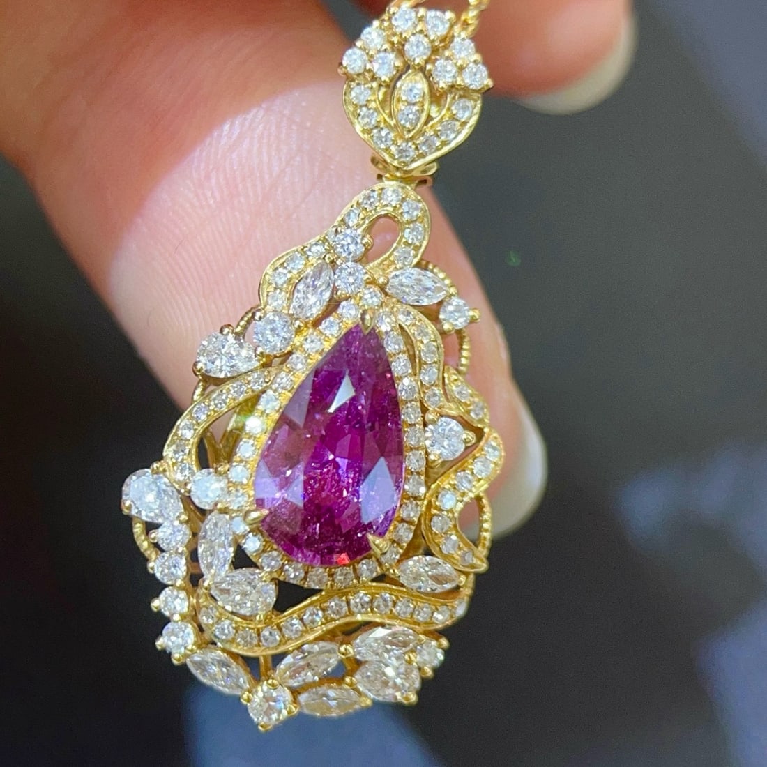 14k Gold 2.48 Ctw Natural Sapphire & Diamond Pendant( Without Chain ): Ref:231074071 // gold content:14k gold // main gemstone:sapphire // shape:pear // carat weight:1. 64ct // color:purple // treatment:natural // // adjacent gemstone 2 : diamond // shape:multiple //