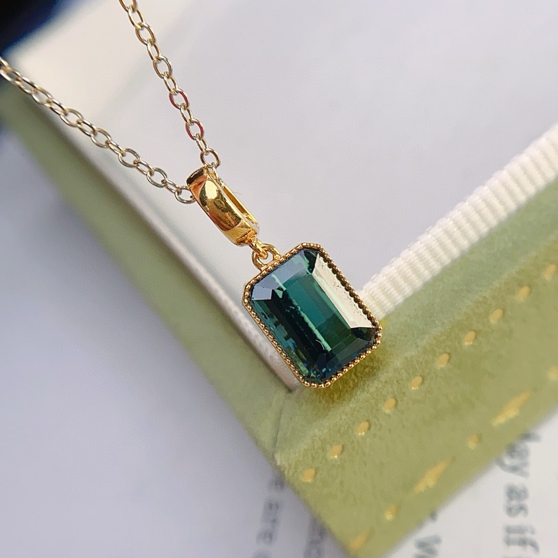 14k Gold 2.45 Ct Natural Tourmaline Pendant( Without Chain ): Ref:231074093 // gold content:14k gold // main gemstone:tourmaline // shape:octagonal // carat weight:2. 45ct // color:blue // treatment:natural //