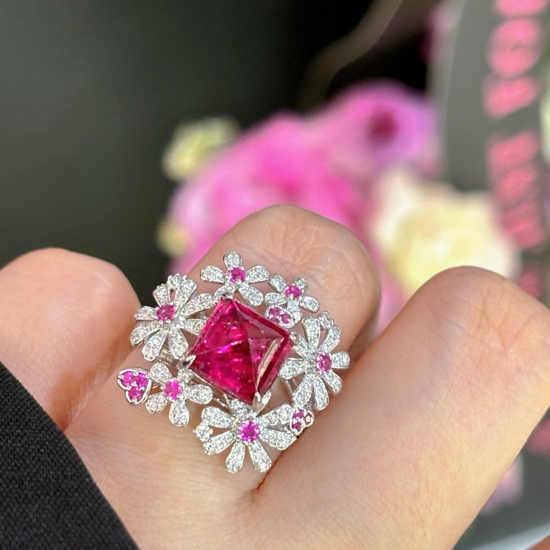 14k Gold 3.22 Ct Natural Spinel & Diamond Ring - 6