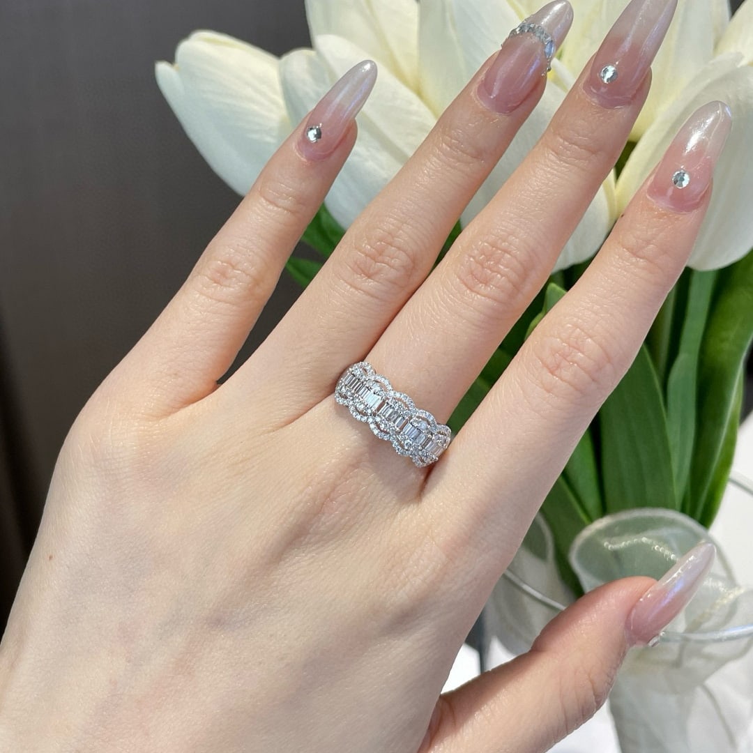 14k Gold 0.6 Ct Natural H Diamond Ring: Ref:231074123 // gold content:14k gold // ring size:7. 25us // // main gemstone:diamond // shape:multiple // carat weight:0. 6ct // clarity grade:vs-si // color:h // treatment:natural //