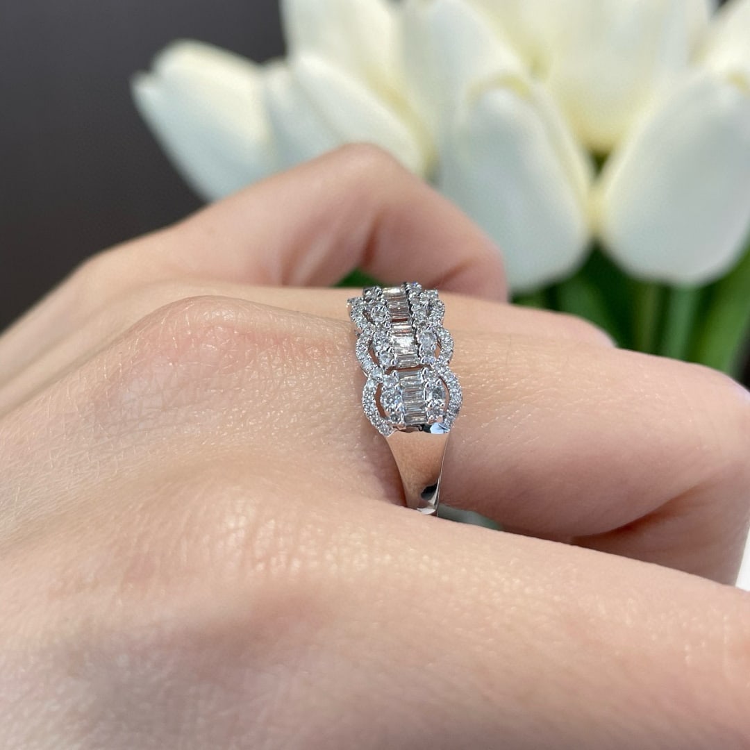 14k Gold 0.6 Ct Natural H Diamond Ring - 3