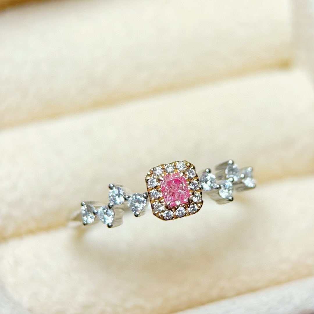 14k Gold 0.28 Ctw Natural Pink Diamond & Diamond Ring: Ref:231074140 // gold content:14k gold // ring size:7. 25us // // main gemstone:pink diamond // shape:cushion // carat weight:0. 09ct // color:pink // treatment:natural // // adjacent gemstone 2 :