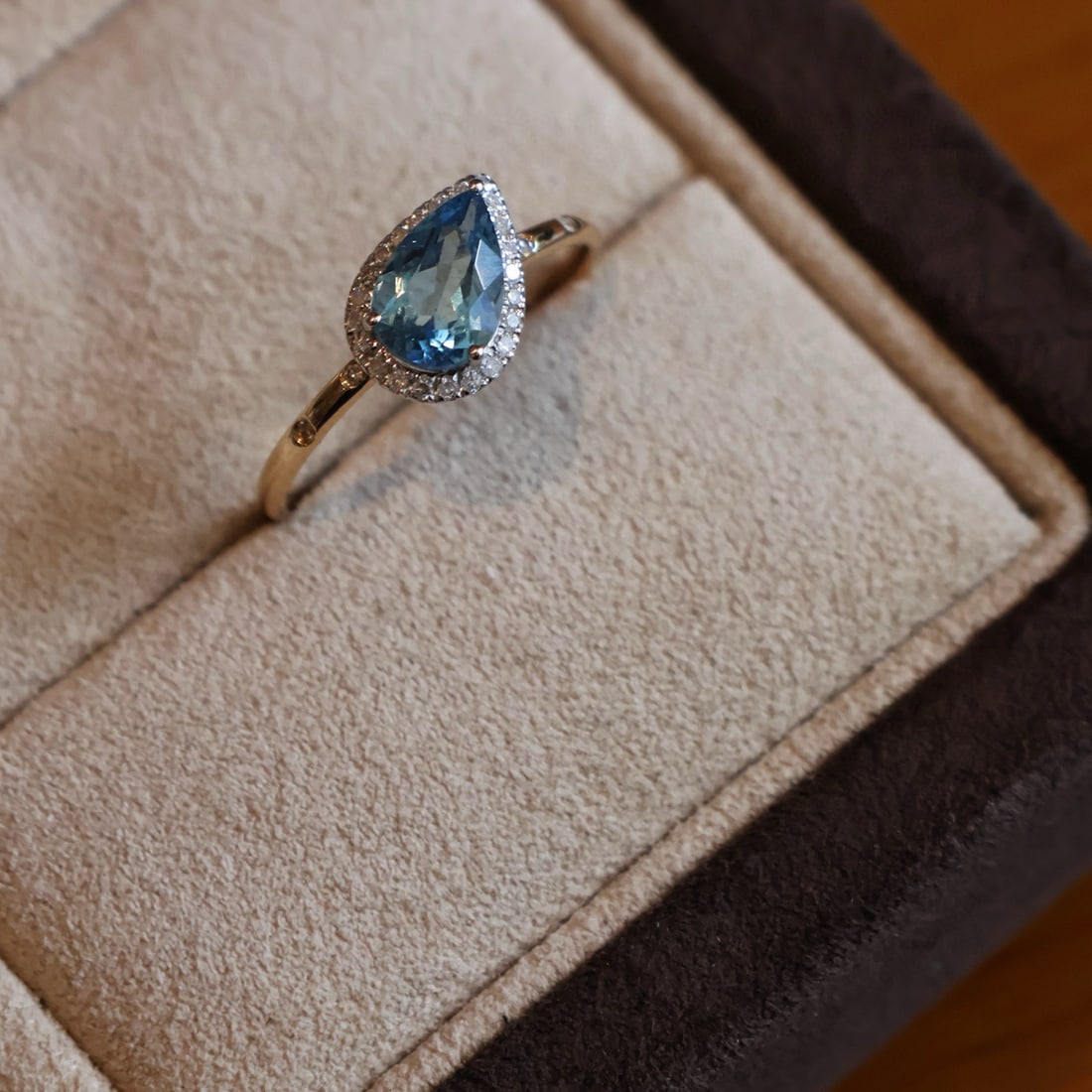 14k Gold 0.88 Ct Natural Aquamarine & Diamond Ring - 4