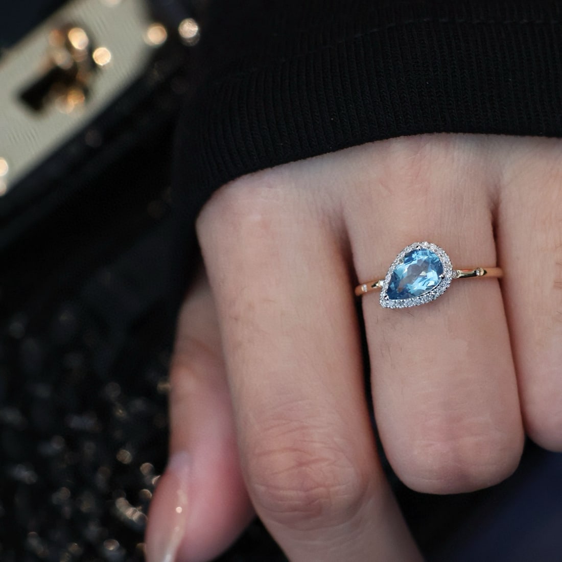 14k Gold 0.88 Ct Natural Aquamarine & Diamond Ring - 5