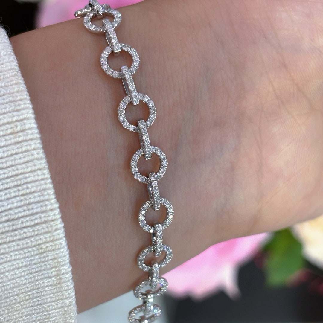 14k Gold 3.5 Ct Natural H Diamond Bracelet: Ref:231074186 // gold content:14k gold // main gemstone:diamond // shape:round // carat weight:3. 5ct // clarity grade:vs-si // color:h // treatment:natural // cut grade:g //