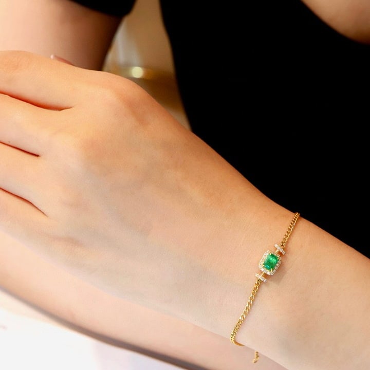 14k Gold 0.75 Ctw Natural Emerald & Diamond Bracelet - 6