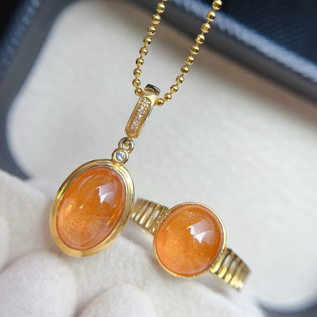 14k Gold 10.80 Ct Natural Spessartine & Diamond Jewelry Set - 2