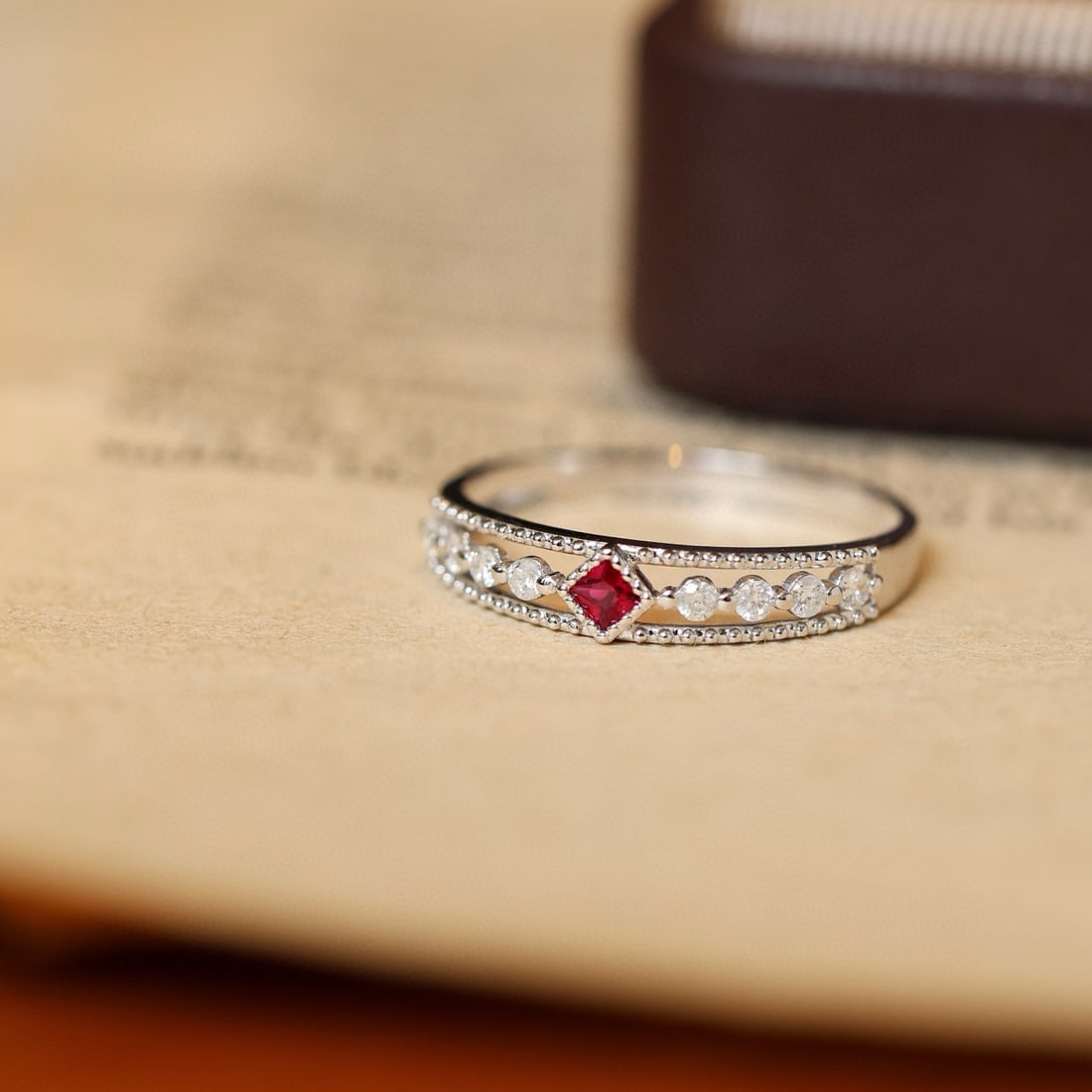 14k Gold 0.3 Ctw Natural Ruby & Diamond Ring - 3