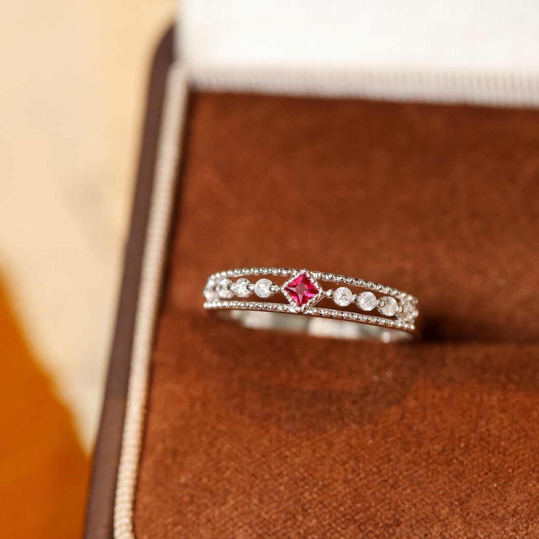 14k Gold 0.3 Ctw Natural Ruby & Diamond Ring - 4