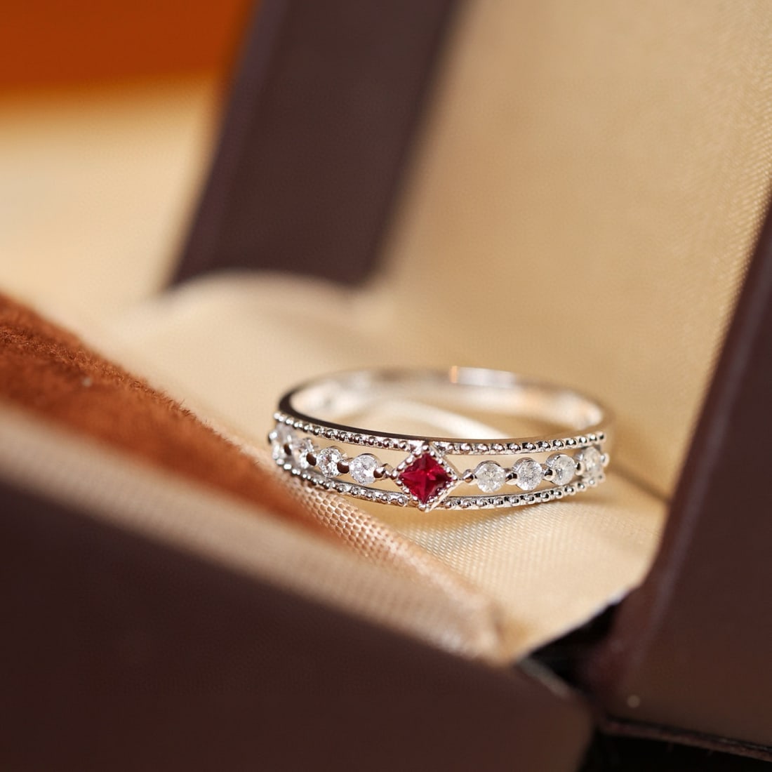 14k Gold 0.3 Ctw Natural Ruby & Diamond Ring - 5