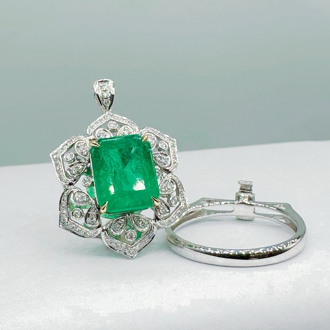 14k Gold 4.70 Ctw Vivid Green Natural Emerald & Diamond Ring/pendant( Without Chain ) - 3