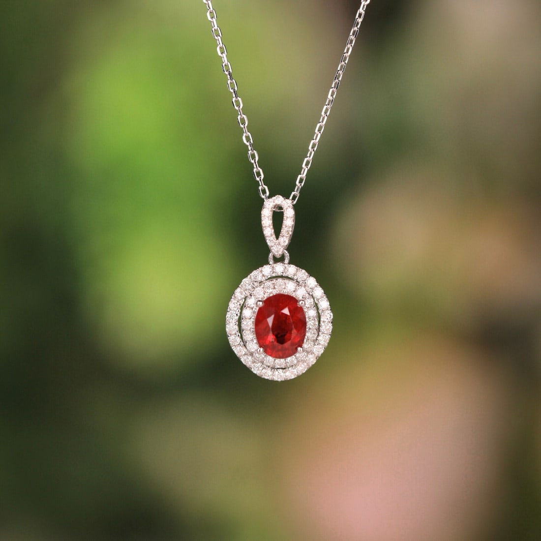 14k Gold 0.79 Ct Natural Ruby & Diamond Necklace: Ref:231074290 // gold content:14k gold // main gemstone:ruby // shape:oval // carat weight:0. 79ct // color:red // treatment:natural // // adjacent gemstone 2 : diamond // shape:round // clarity