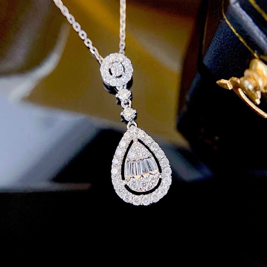 14k Gold 0.5 Ct Natural H Diamond Necklace: Ref:231074325 // gold content:14k gold // main gemstone:diamond // shape:multiple // carat weight:0. 5ct // clarity grade:vs-si // color:h // treatment:natural //