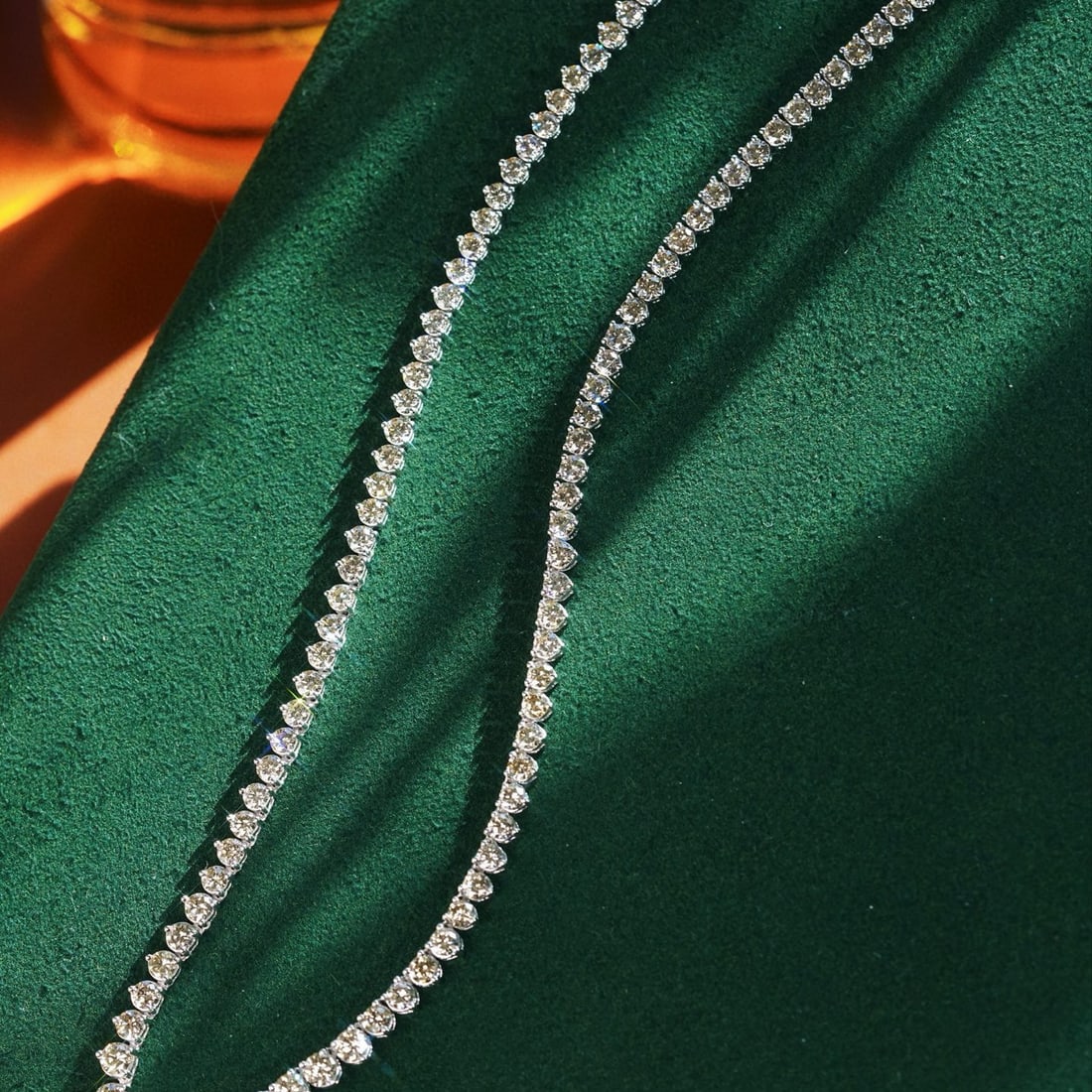 14k Gold 12.0 Ct Natural H Diamond Necklace: Ref:231074332 // gold content:14k gold // main gemstone:diamond // shape:round // carat weight:12. 0ct // clarity grade:vs-si // color:h // treatment:natural // cut grade:g //