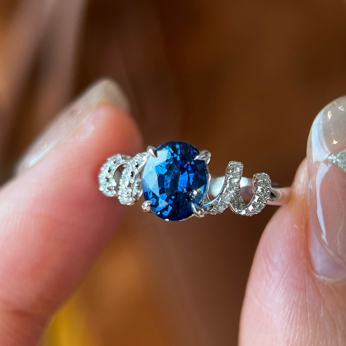 14k Gold 1.45 Ctw Natural Sapphire & Diamond Ring: Ref:231074337 // gold content:14k gold // ring size:7. 25us // // main gemstone:sapphire // shape:oval // carat weight:1. 31ct // color:royal blue // treatment:natural // // adjacent gemstone 2 :