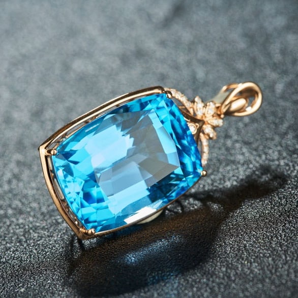 14k Gold 24.53 Ct Natural Topaz & Diamond Pendant( Without Chain ) - 7