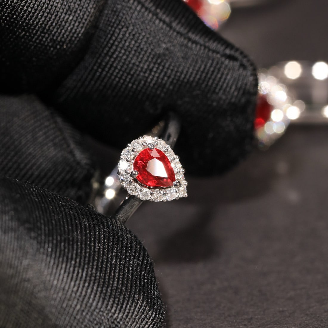 14k Gold 0.89 Ct Natural Ruby & Diamond Ring - 5